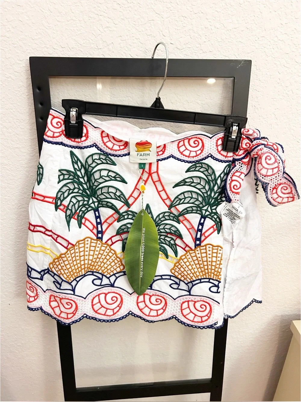 NWT Farm Rio Tropical Graphic Richelieu Mini Wrap Skirt Coverup Palm Trees